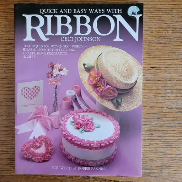 5 Ribbon Crafting Publications - Picture 8 of 14